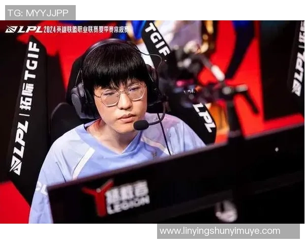 赛后分析:JDG与EDG对决中的战术运用与团队协作经验分享